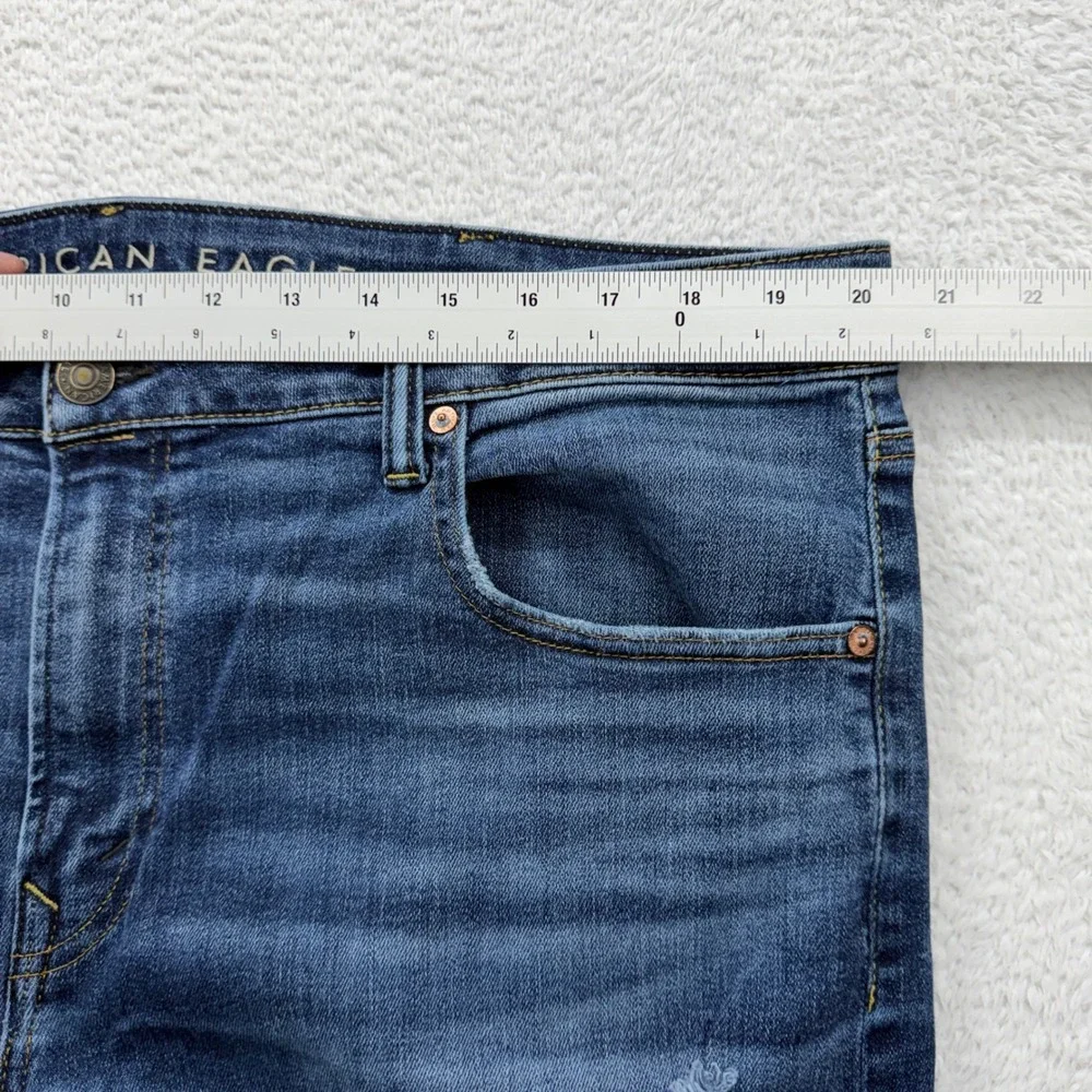 American Eagle Mens 40x32 Original Bootcut Airflex+ Temp Tech Distressed Jeans